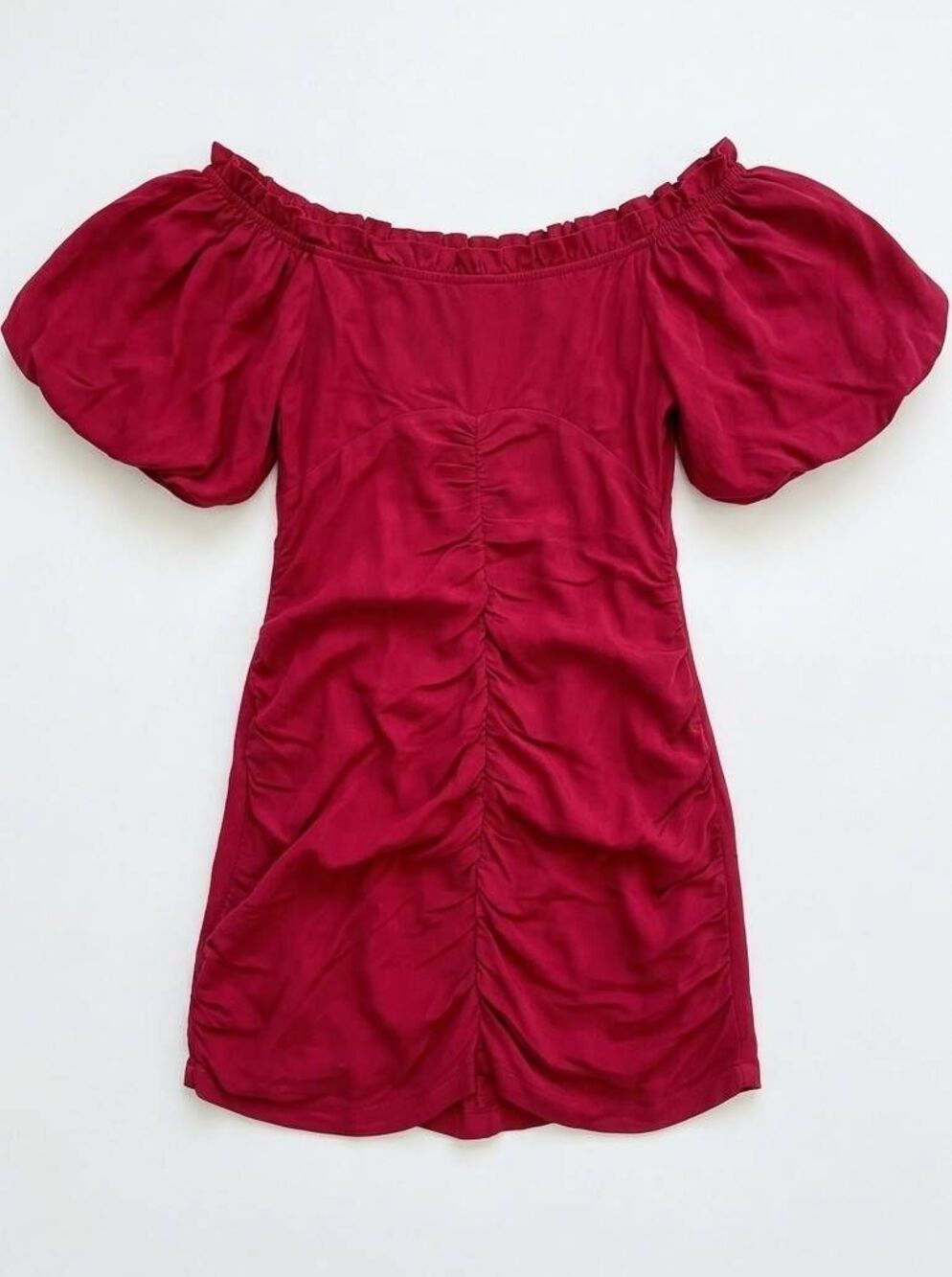 🔹️NWT Urban Outfitters Raspberry Off Shoulder Ruched Front Dress Size 0
